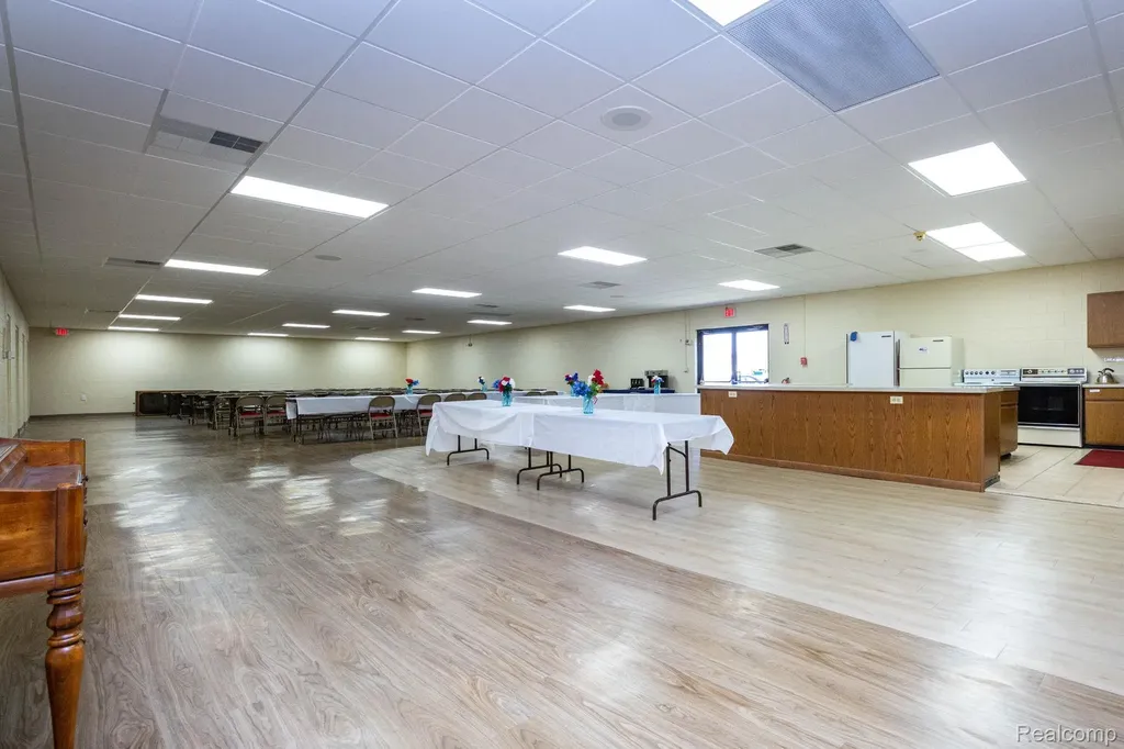 38505 Dequindre Road Troy City MI 48083