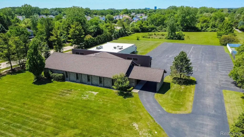 38505 Dequindre Road Troy City MI 48083