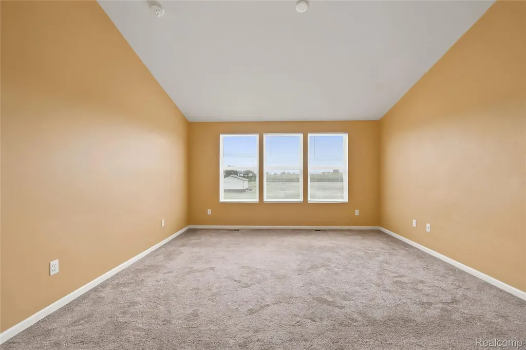 56626 Leeds Lane Macomb Township MI 48042