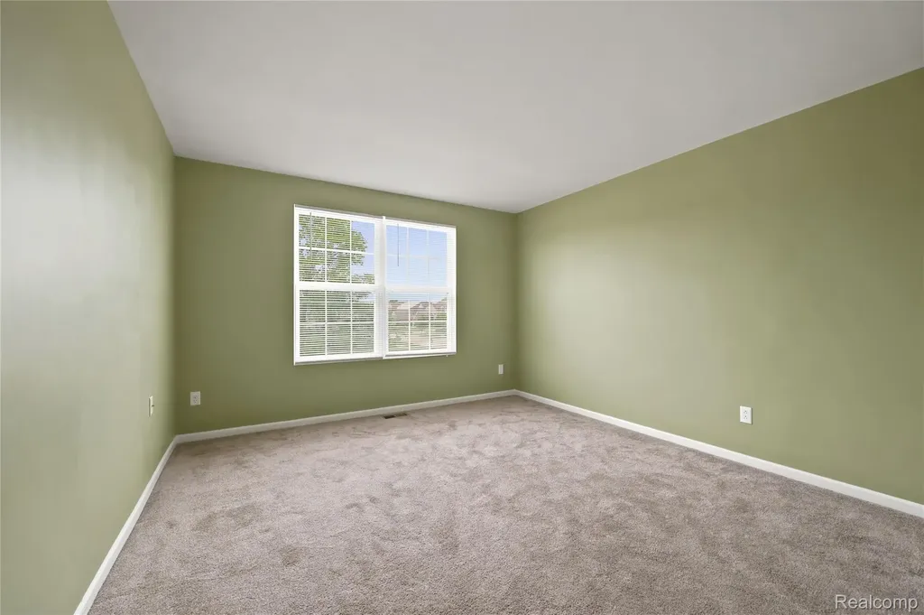56626 Leeds Lane Macomb Township MI 48042