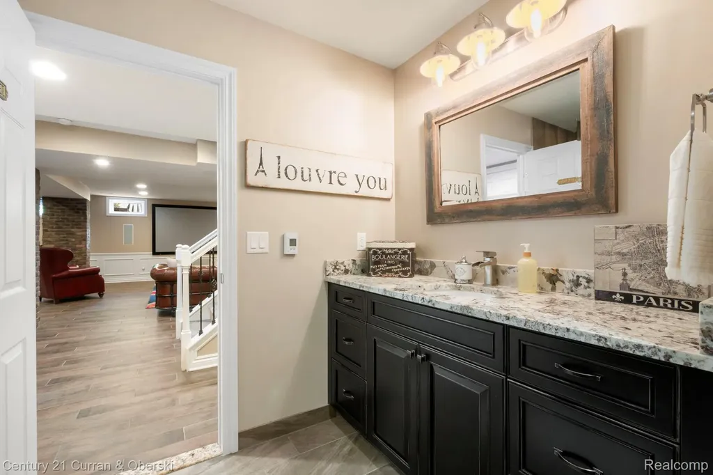 23498 Prescott Lane W Lyon Charter Township MI 48178