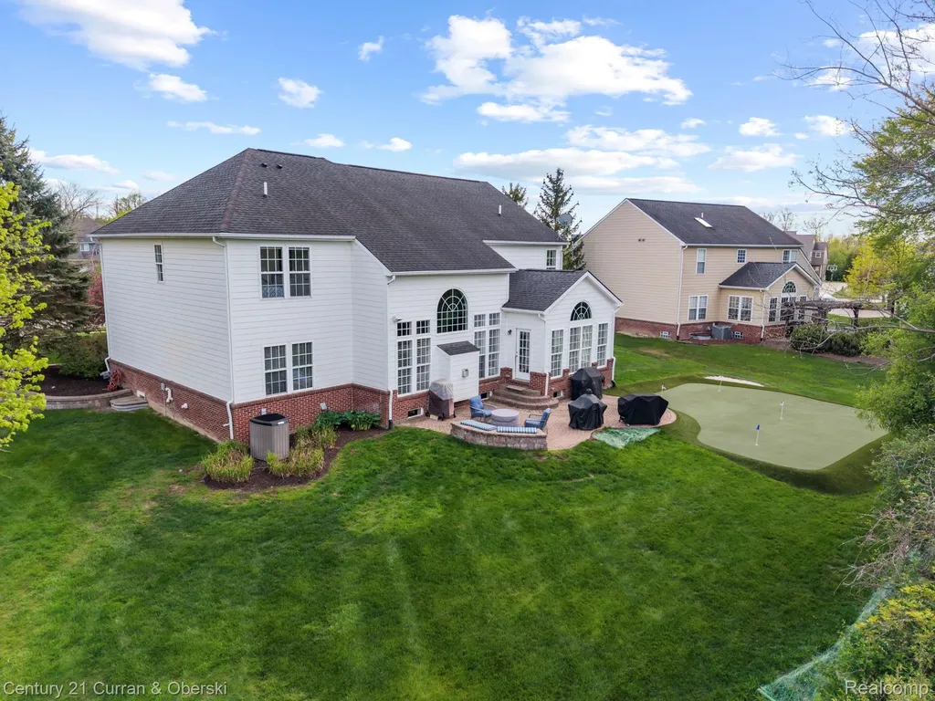 23498 Prescott Lane W Lyon Charter Township MI 48178