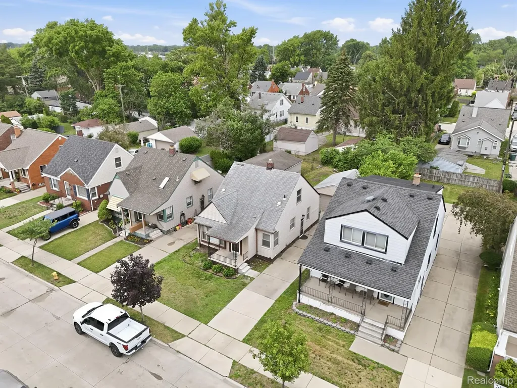 24800 Cherry Street Dearborn City MI 48124