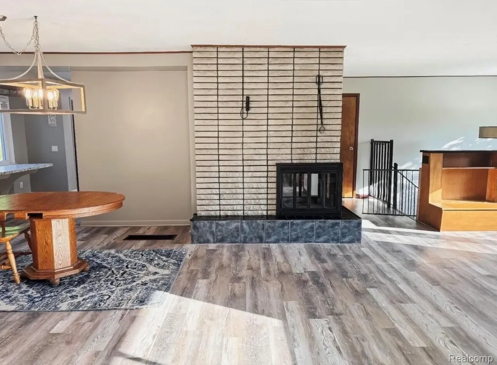 3835 N Graham Road Thomas Township MI 48623