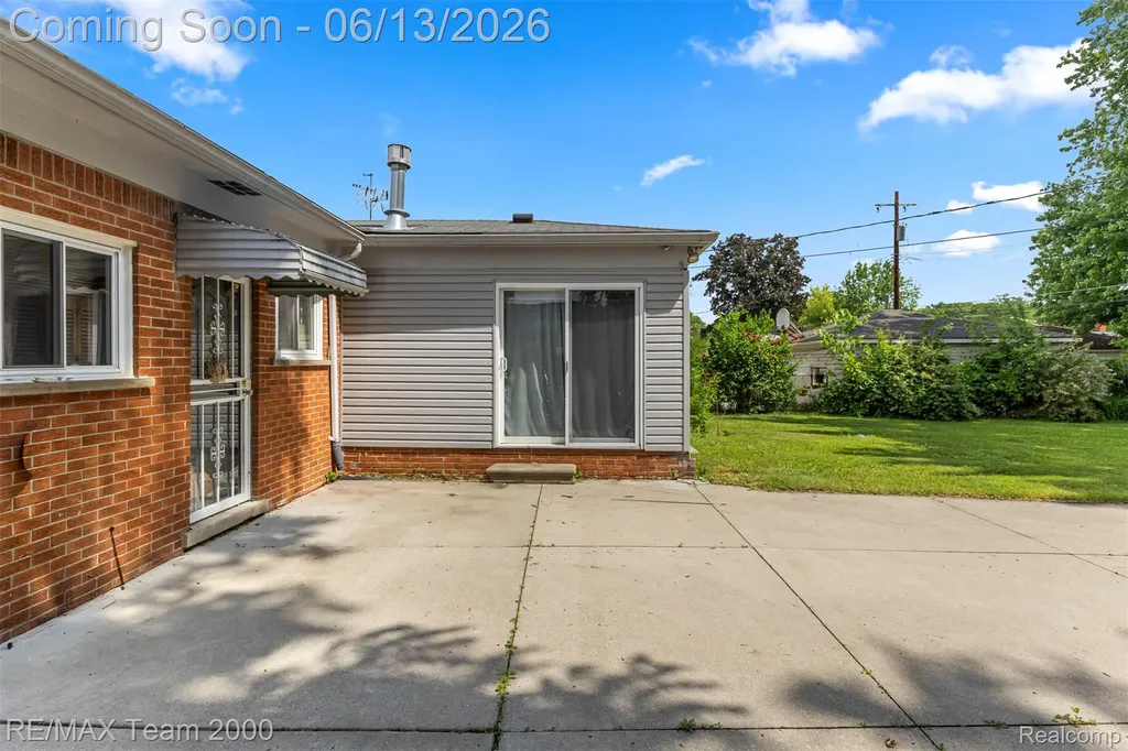 14370 Alexander Street Livonia City MI 48154