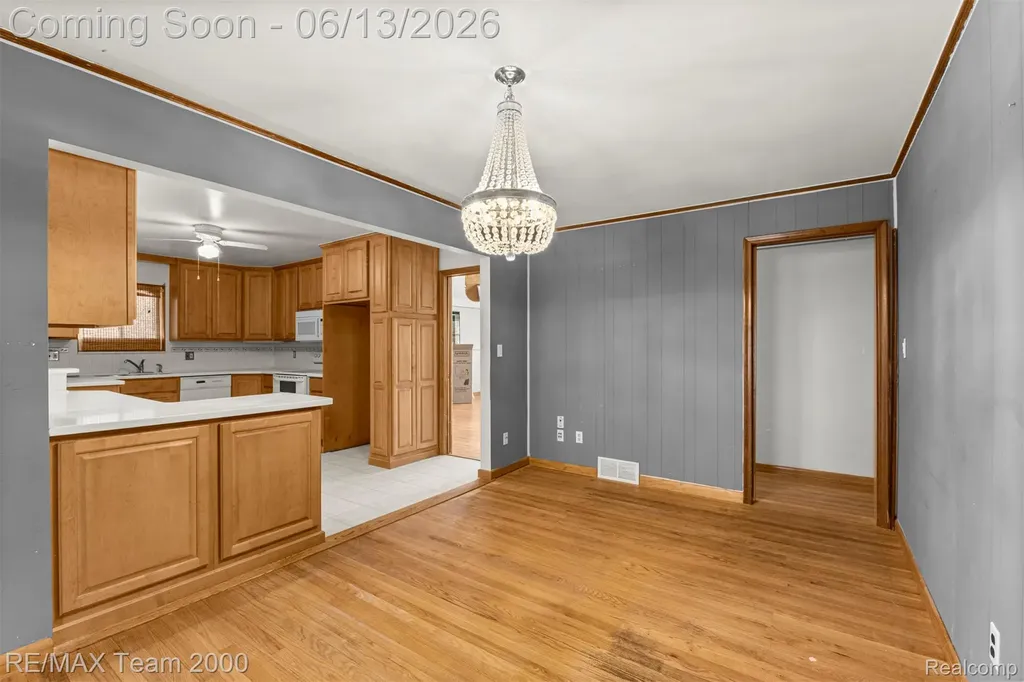 14370 Alexander Street Livonia City MI 48154