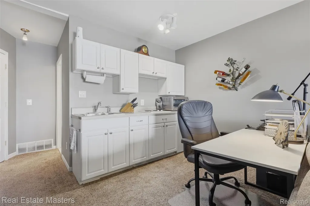 3997 River Road East China Township MI 48054