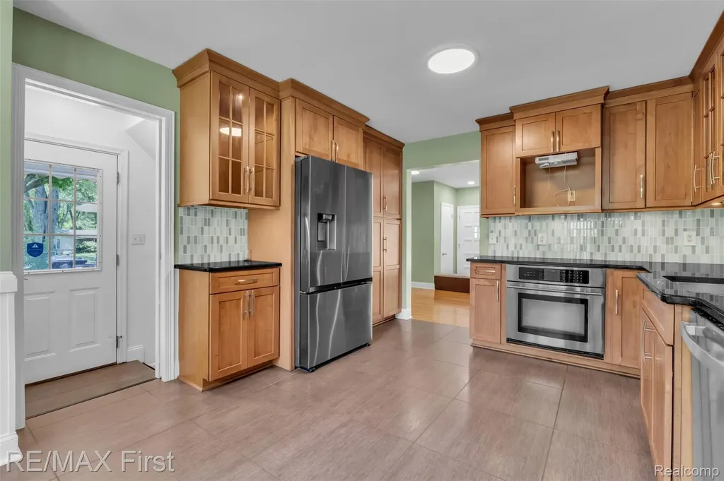 31923 Bella Vista Drive Farmington Hills City MI 48334