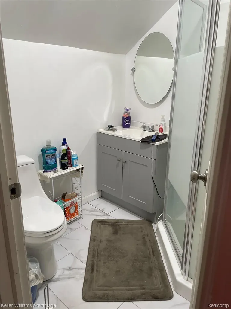 10061 Colwell Avenue Allen Park City MI 48101
