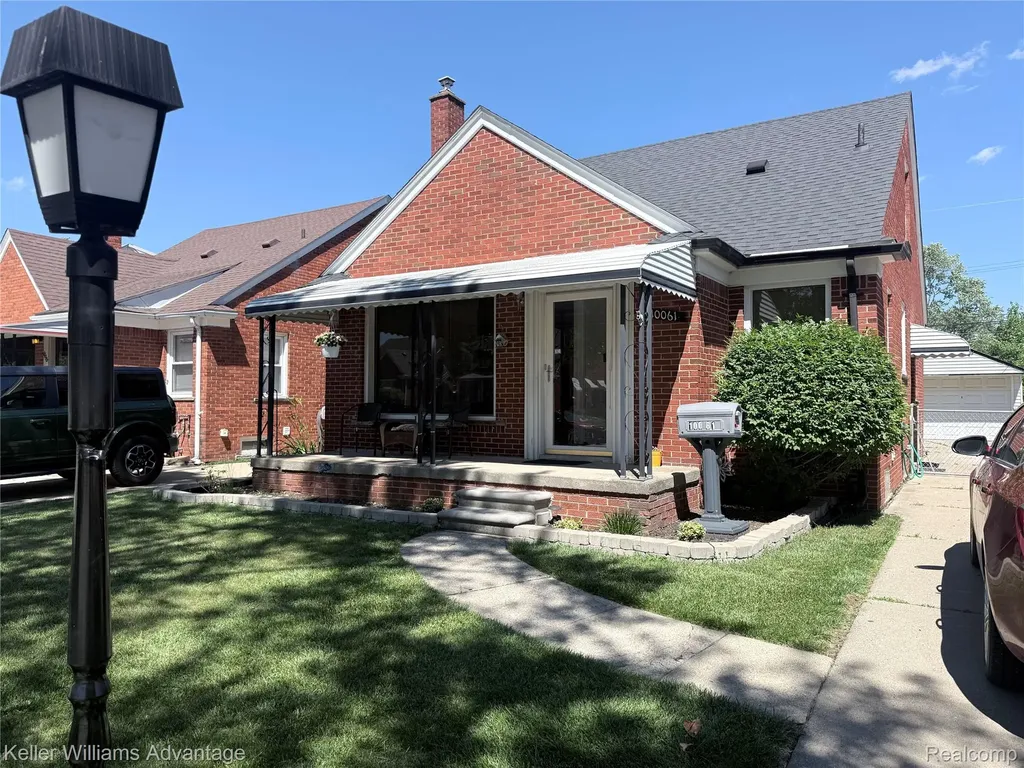 10061 Colwell Avenue Allen Park City MI 48101