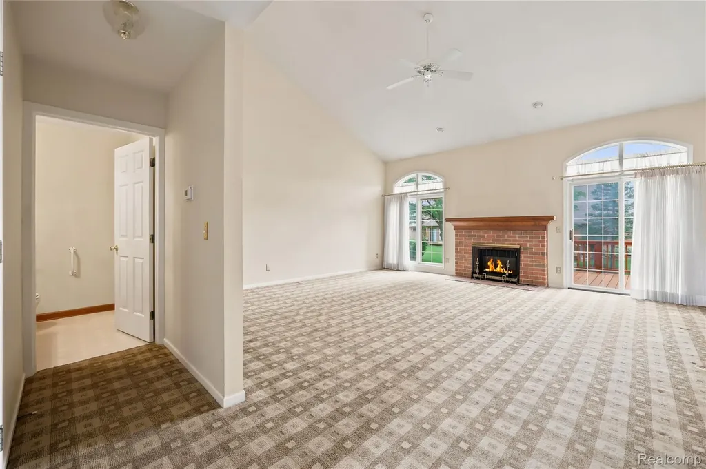54698 Bellingham Drive Shelby Charter Township MI 48316