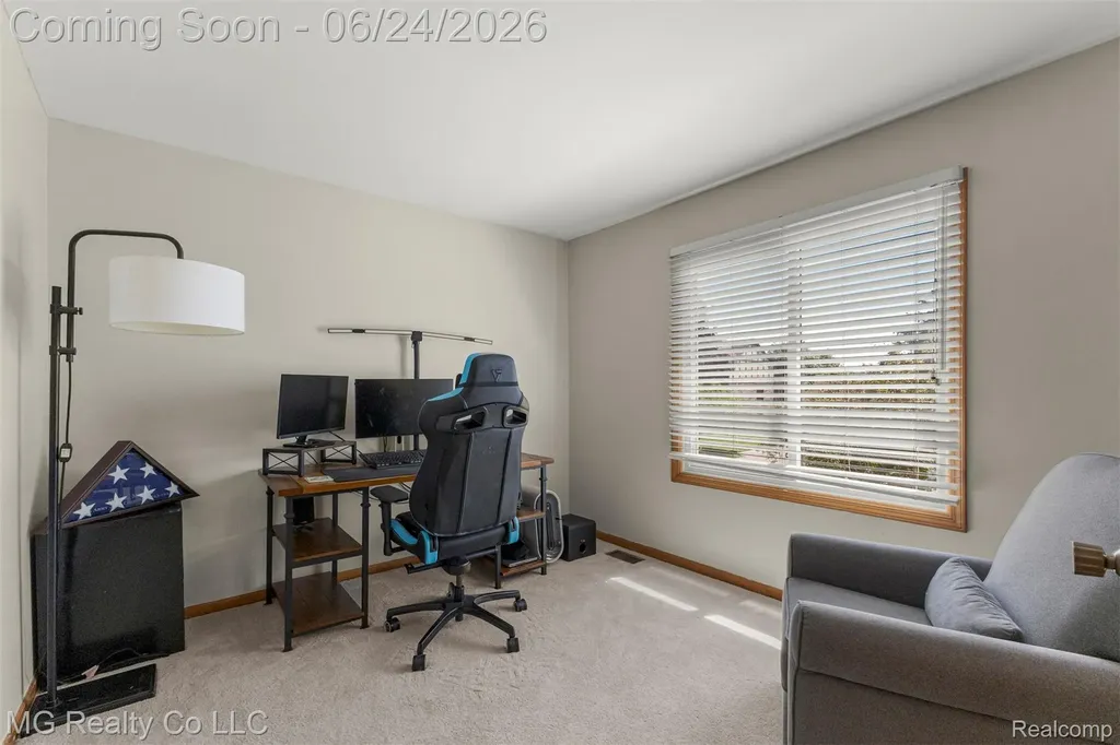 25499 Hunt Club Boulevard Farmington Hills City MI 48335