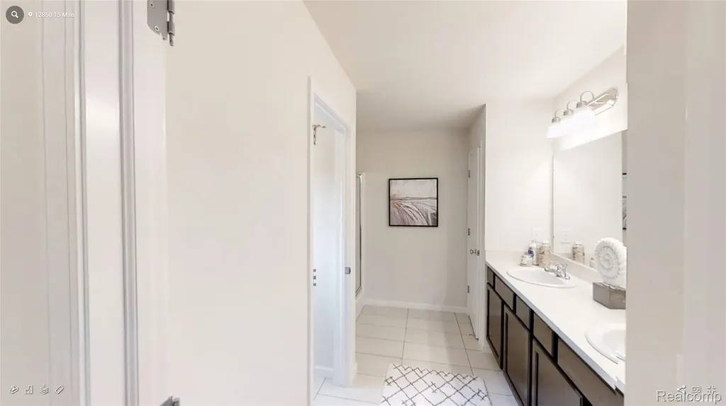 33549 Baldwin Street Farmington Hills City MI 48336