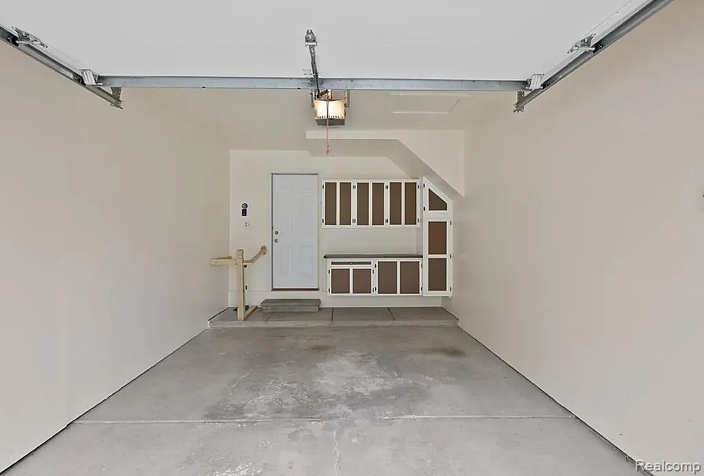 41460 Janet Circle Clinton Charter Township MI 48038