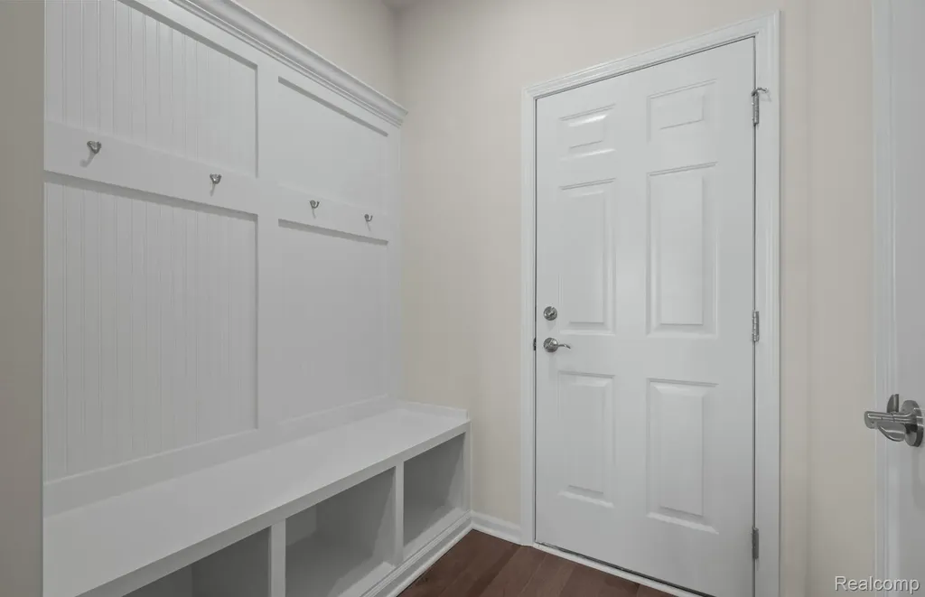 4054 Nottingham Circle Independence Charter Township MI 48346