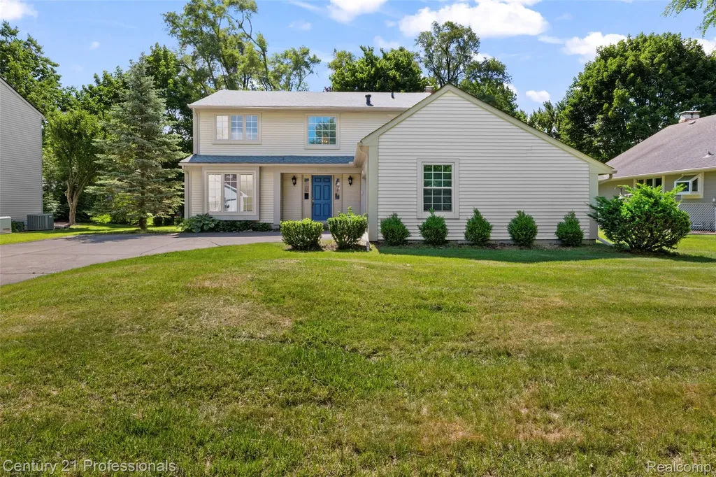 1872 Flemington Drive Troy City MI 48098