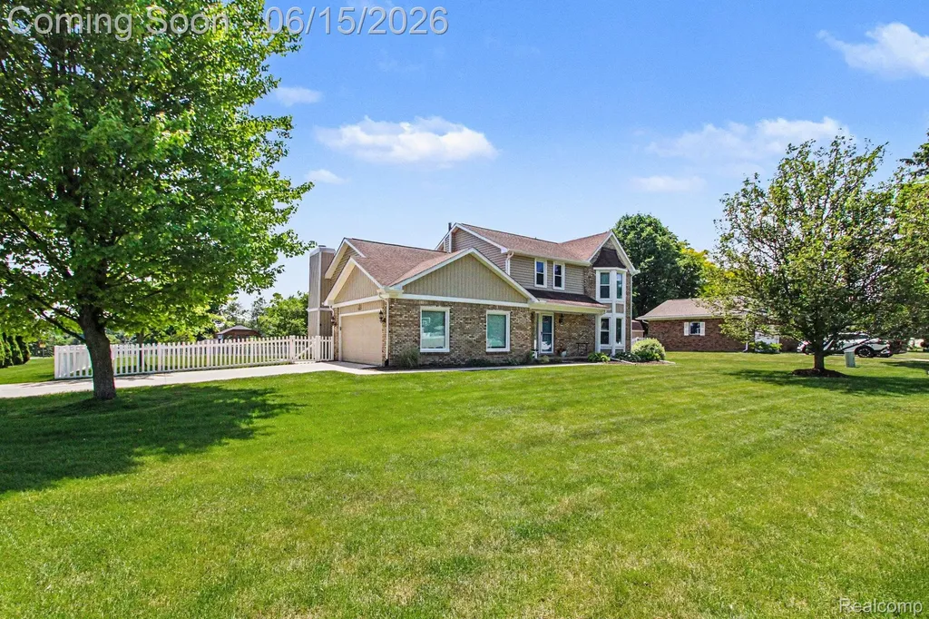 6433 Woodcrest Ridge Independence Charter Township MI 48346