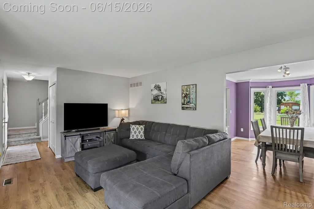 6433 Woodcrest Ridge Independence Charter Township MI 48346