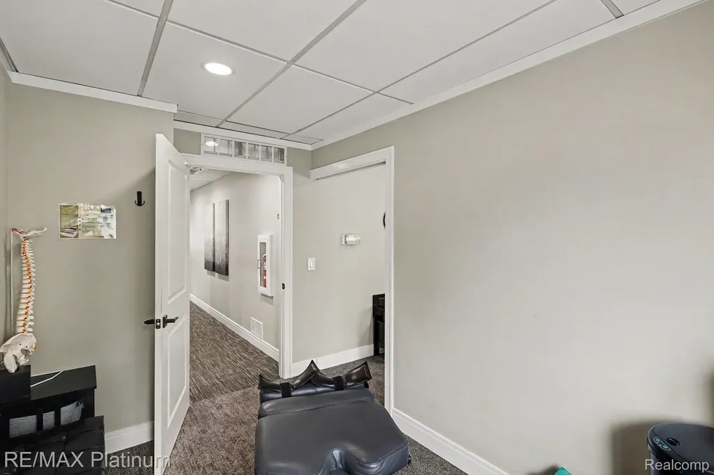 8082 W Grand River Brighton Township MI 48114