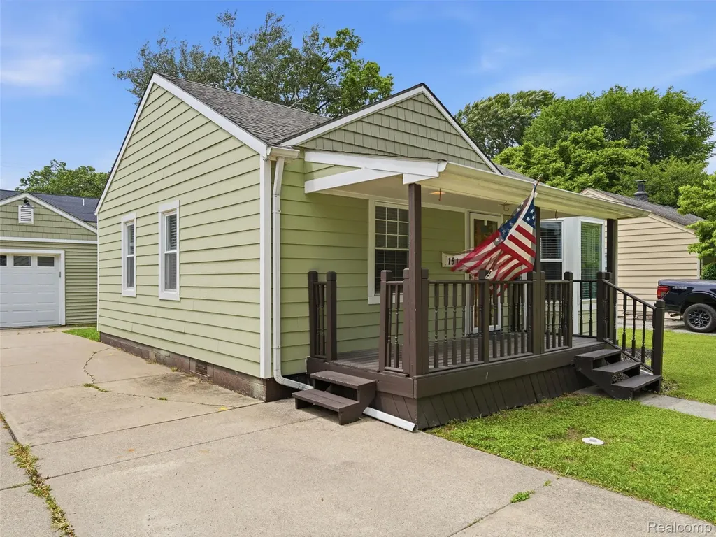 1514 S Wilson Avenue Royal Oak City MI 48067