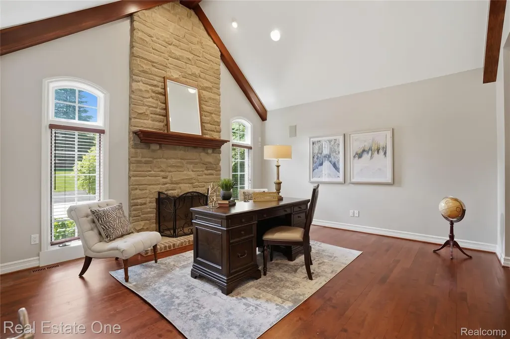 2764 Tall Timbers Drive Milford Charter Township MI 48380