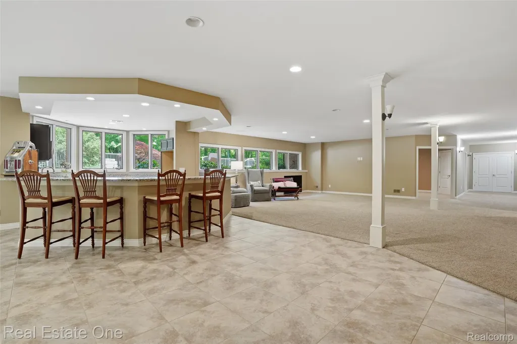 2764 Tall Timbers Drive Milford Charter Township MI 48380