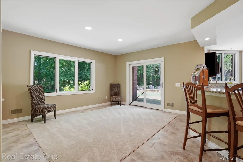 2764 Tall Timbers Drive Milford Charter Township MI 48380