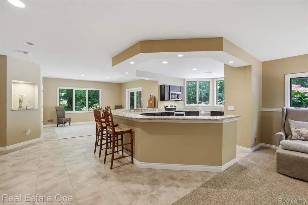 2764 Tall Timbers Drive Milford Charter Township MI 48380