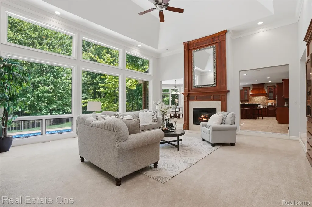 2764 Tall Timbers Drive Milford Charter Township MI 48380