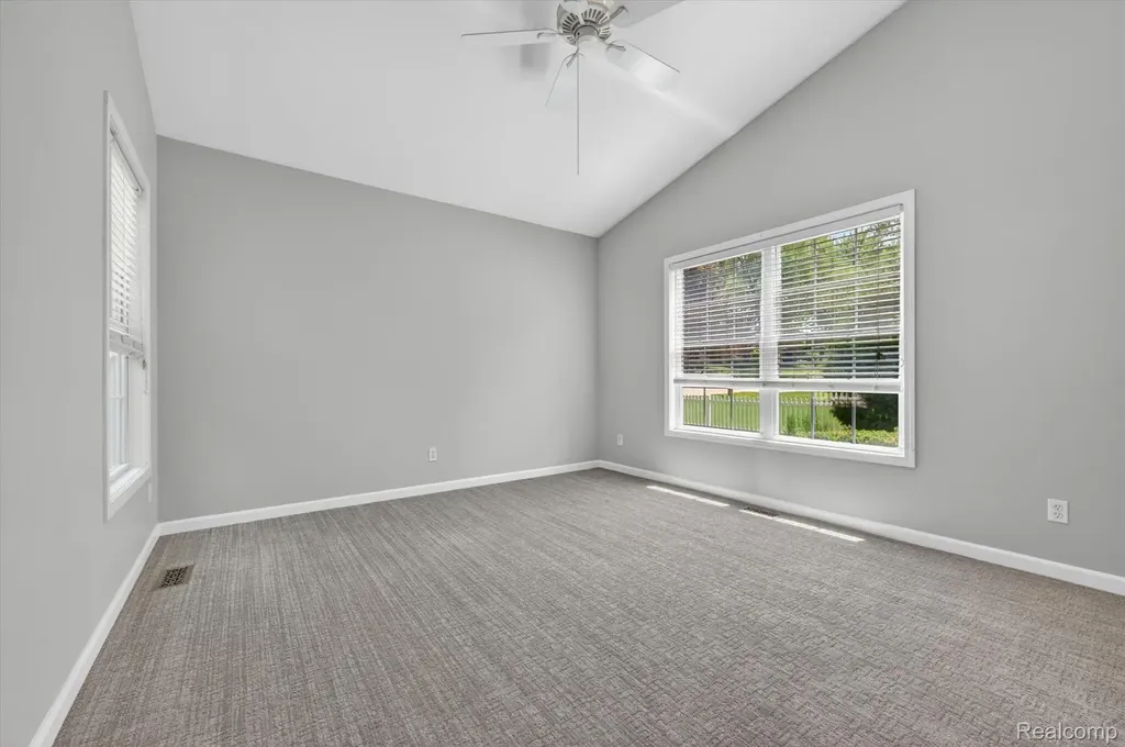 1259 Burgoyne Boulevard Rochester Hills City MI 48307