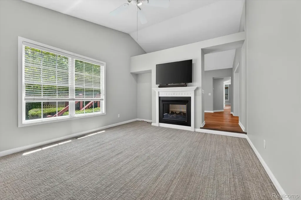 1259 Burgoyne Boulevard Rochester Hills City MI 48307
