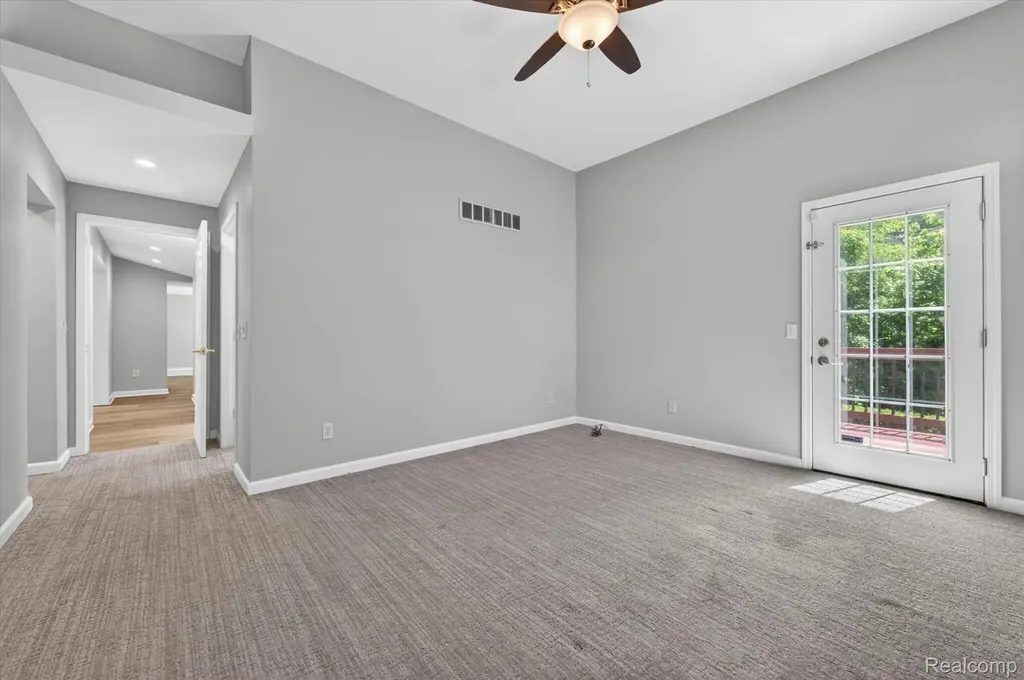 1259 Burgoyne Boulevard Rochester Hills City MI 48307