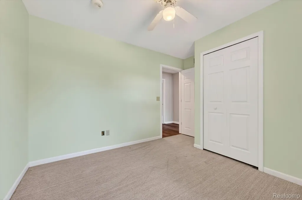 1259 Burgoyne Boulevard Rochester Hills City MI 48307