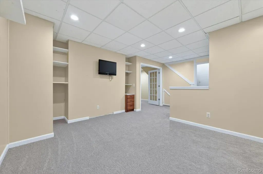 1259 Burgoyne Boulevard Rochester Hills City MI 48307