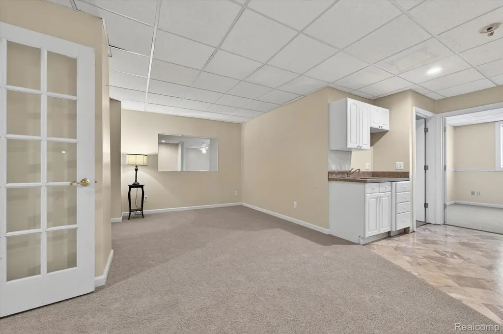 1259 Burgoyne Boulevard Rochester Hills City MI 48307