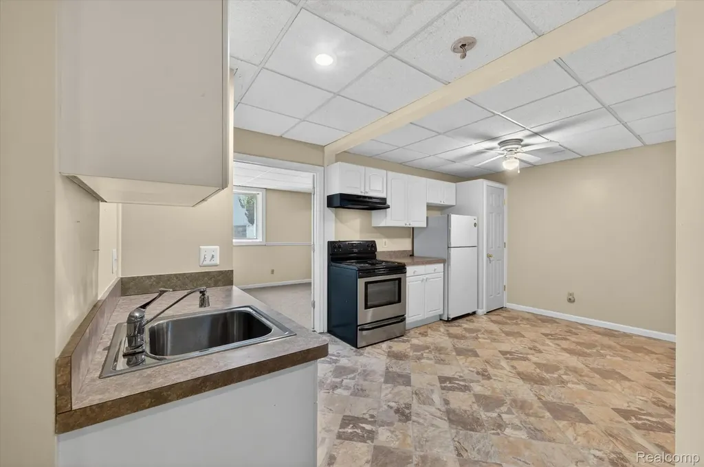 1259 Burgoyne Boulevard Rochester Hills City MI 48307