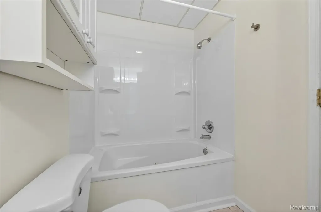 1259 Burgoyne Boulevard Rochester Hills City MI 48307