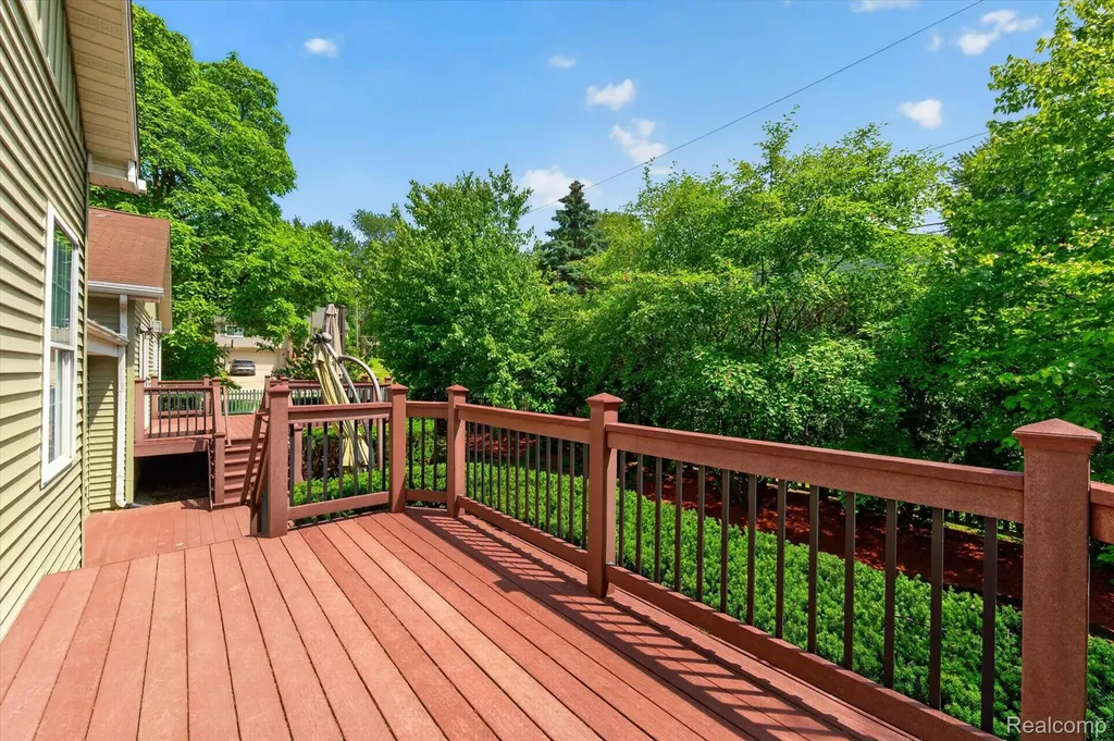 1259 Burgoyne Boulevard Rochester Hills City MI 48307