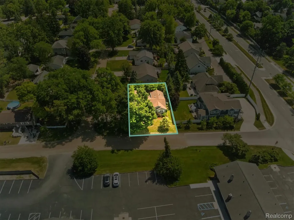 1259 Burgoyne Boulevard Rochester Hills City MI 48307