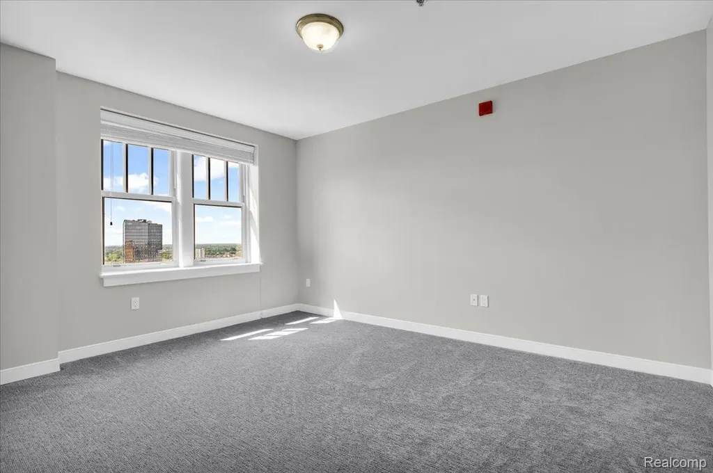 525 W Lafayette Boulevard Detroit City MI 48226