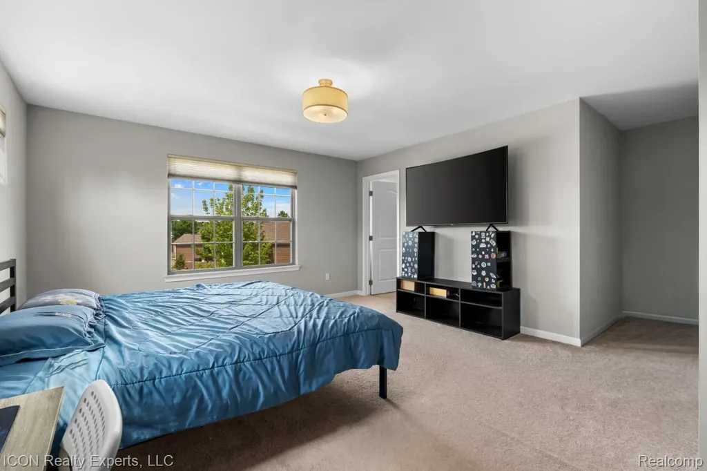 23668 Clarewood Street Macomb Township MI 48042