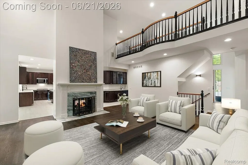 6403 W Oaks Drive West Bloomfield Charter Township MI 48324
