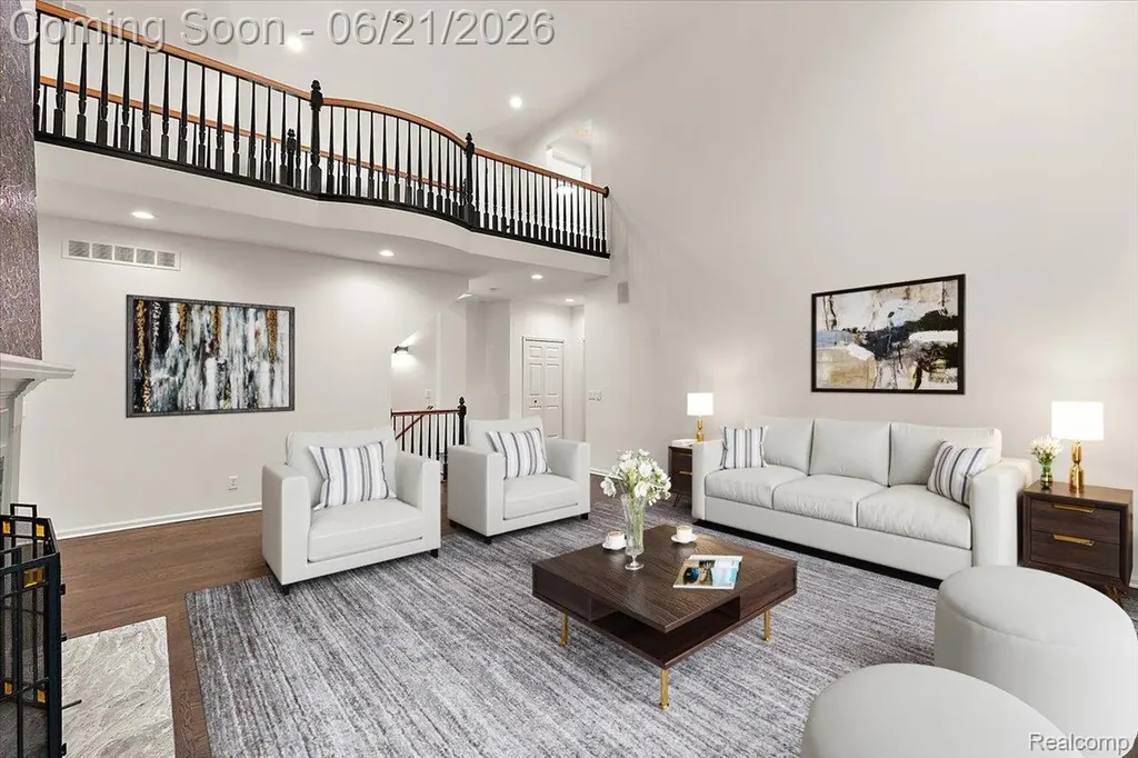 6403 W Oaks Drive West Bloomfield Charter Township MI 48324