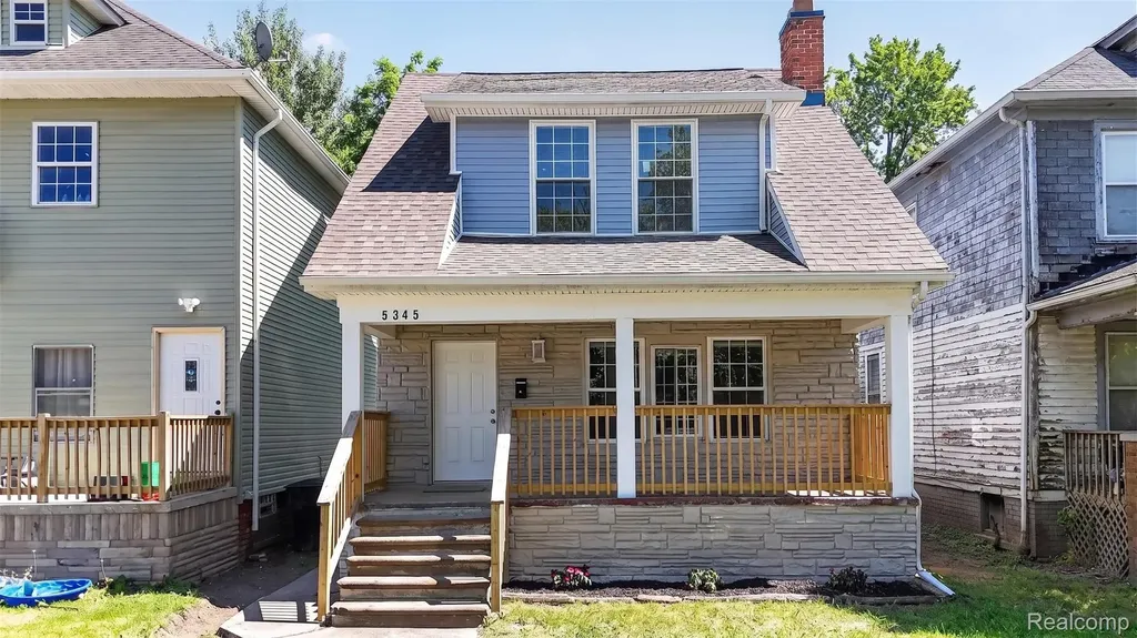 5345 Seebaldt Street Detroit City MI 48204