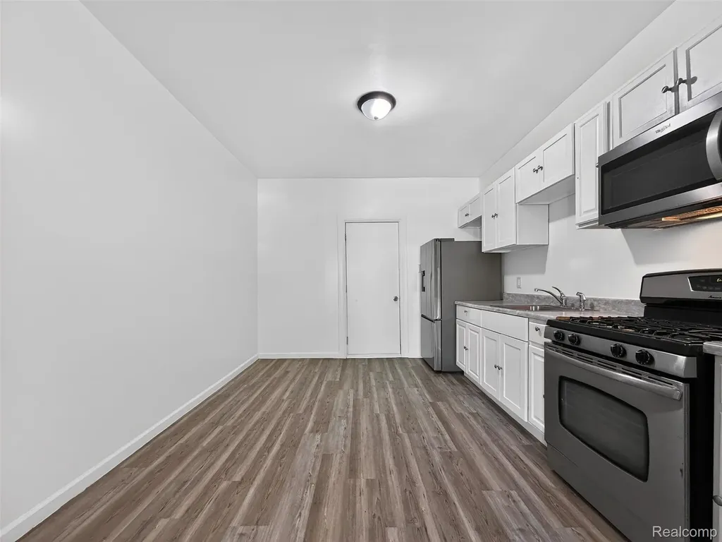 5345 Seebaldt Street Detroit City MI 48204