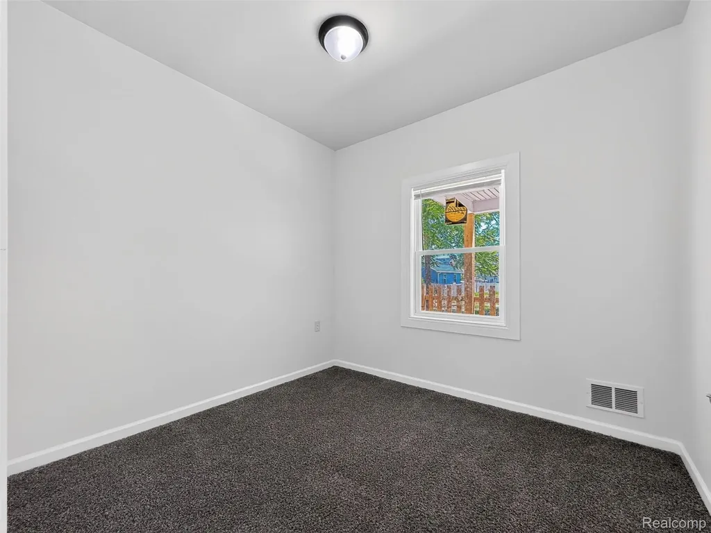 5345 Seebaldt Street Detroit City MI 48204