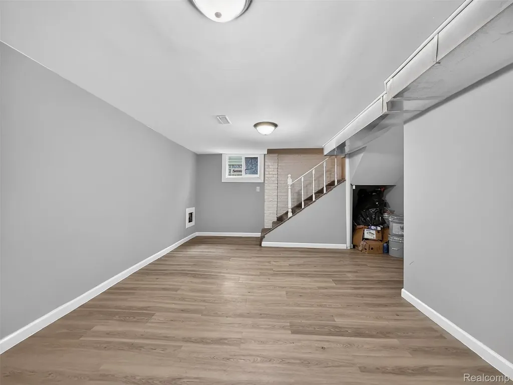 5345 Seebaldt Street Detroit City MI 48204