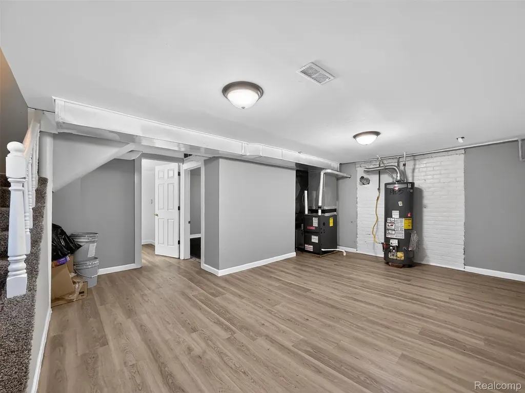 5345 Seebaldt Street Detroit City MI 48204