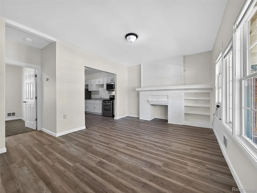 5345 Seebaldt Street Detroit City MI 48204