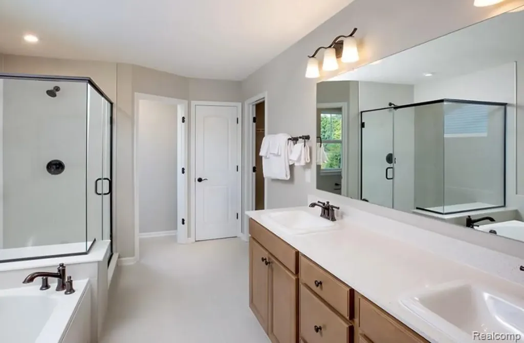 2751 Dunes Court Milford Charter Township MI 48381